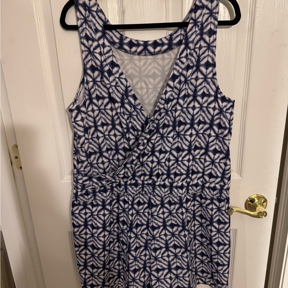 Athleta Navy and White Geometric Romper - Picture 2 of 2